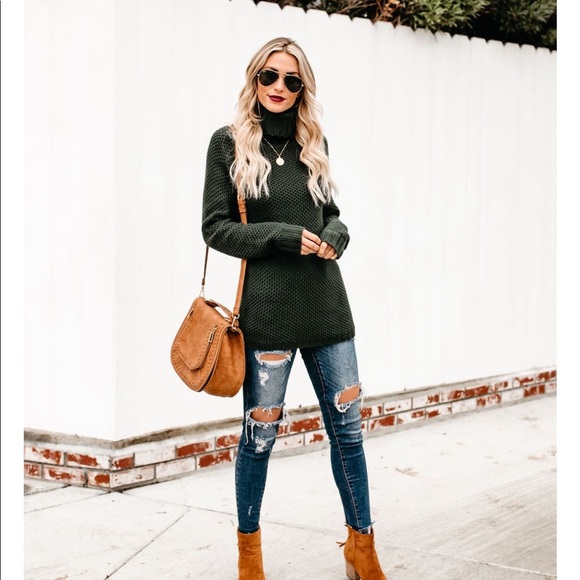 SELMA Slim Fit Turtleneck | Black Moss | - Picture 2 of 8